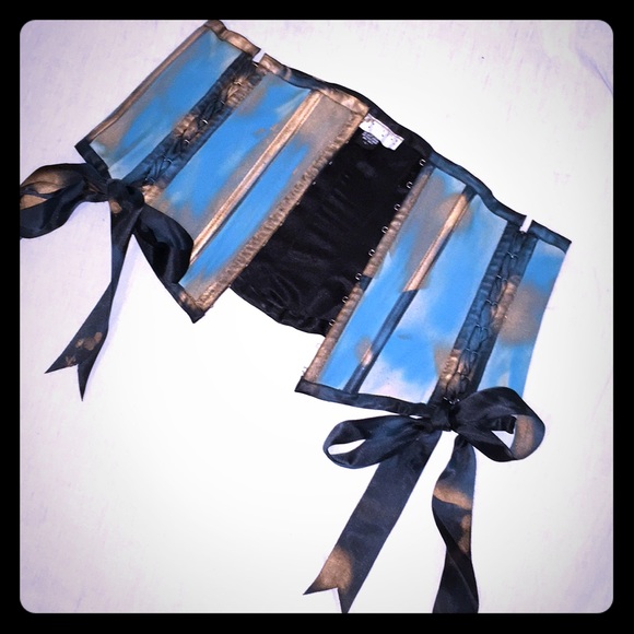 Hand painted Catherine Coatney reversible corset - Picture 2 of 8